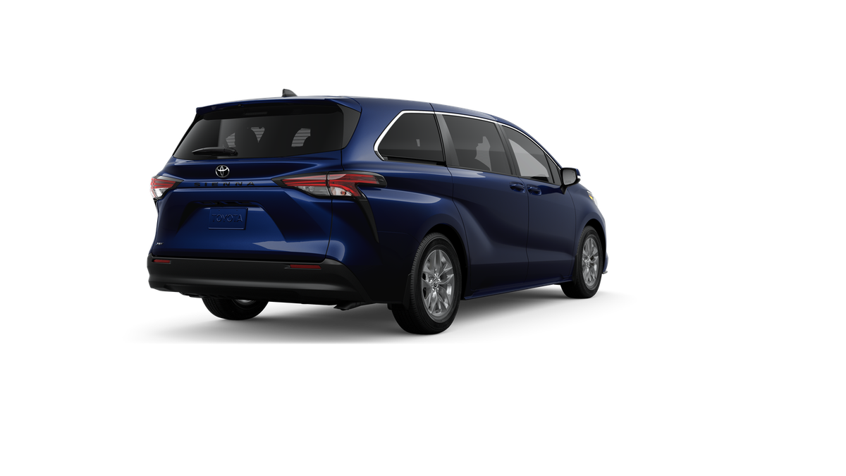2026 Toyota Sienna LE