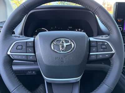 2026 Toyota Sienna XLE