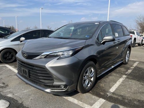 2026 Toyota Sienna XLE