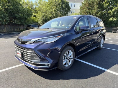 2026 Toyota Sienna Limited
