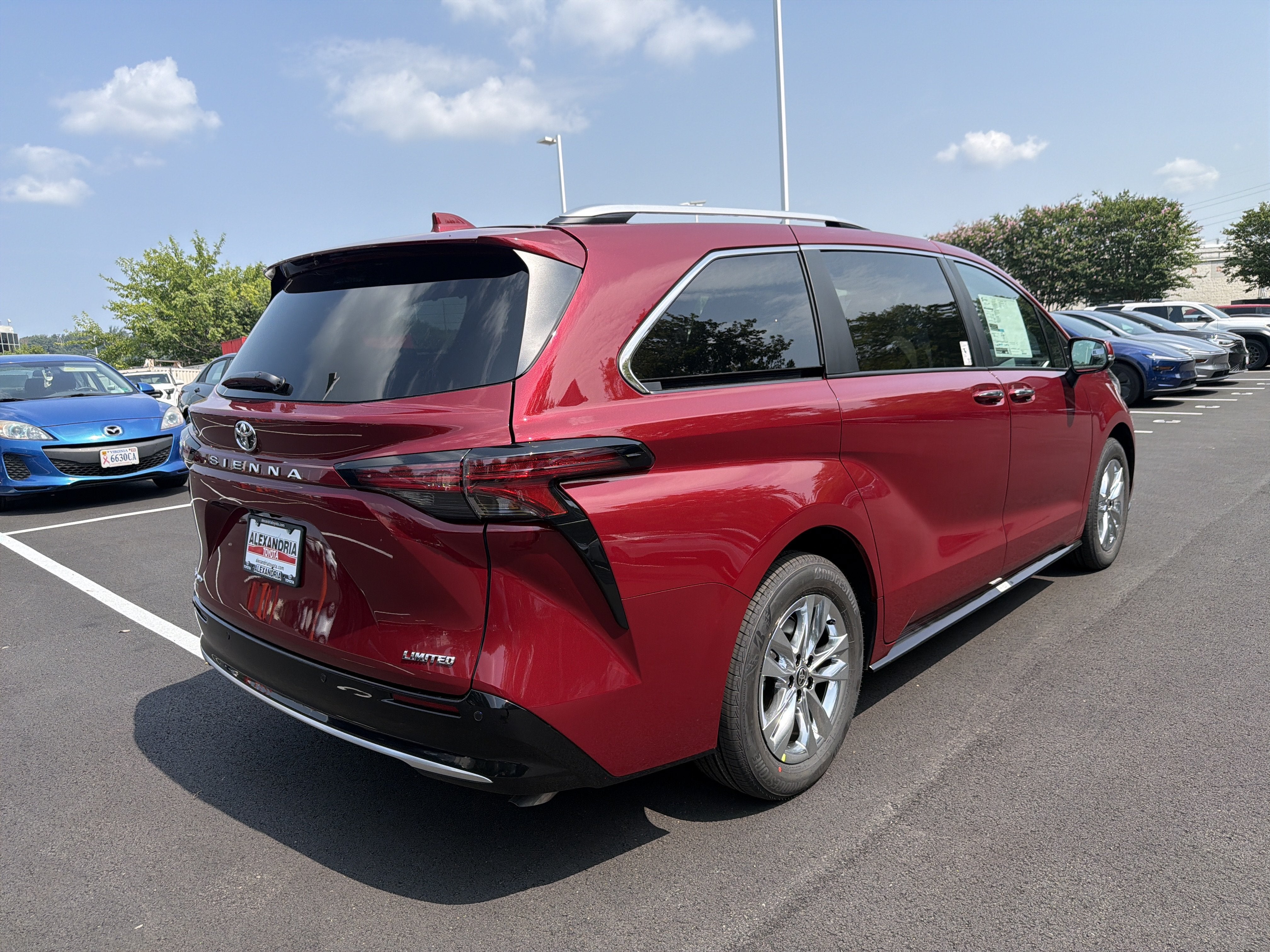 2026 Toyota Sienna Limited