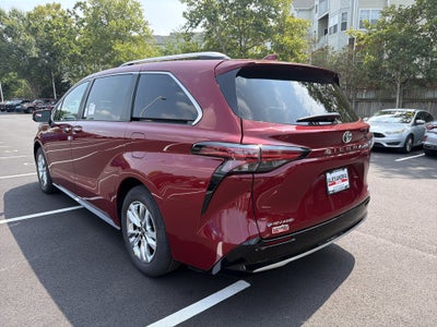 2026 Toyota Sienna Limited