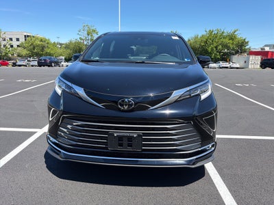 2026 Toyota Sienna Limited