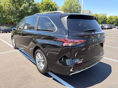 2026 Toyota Sienna Limited