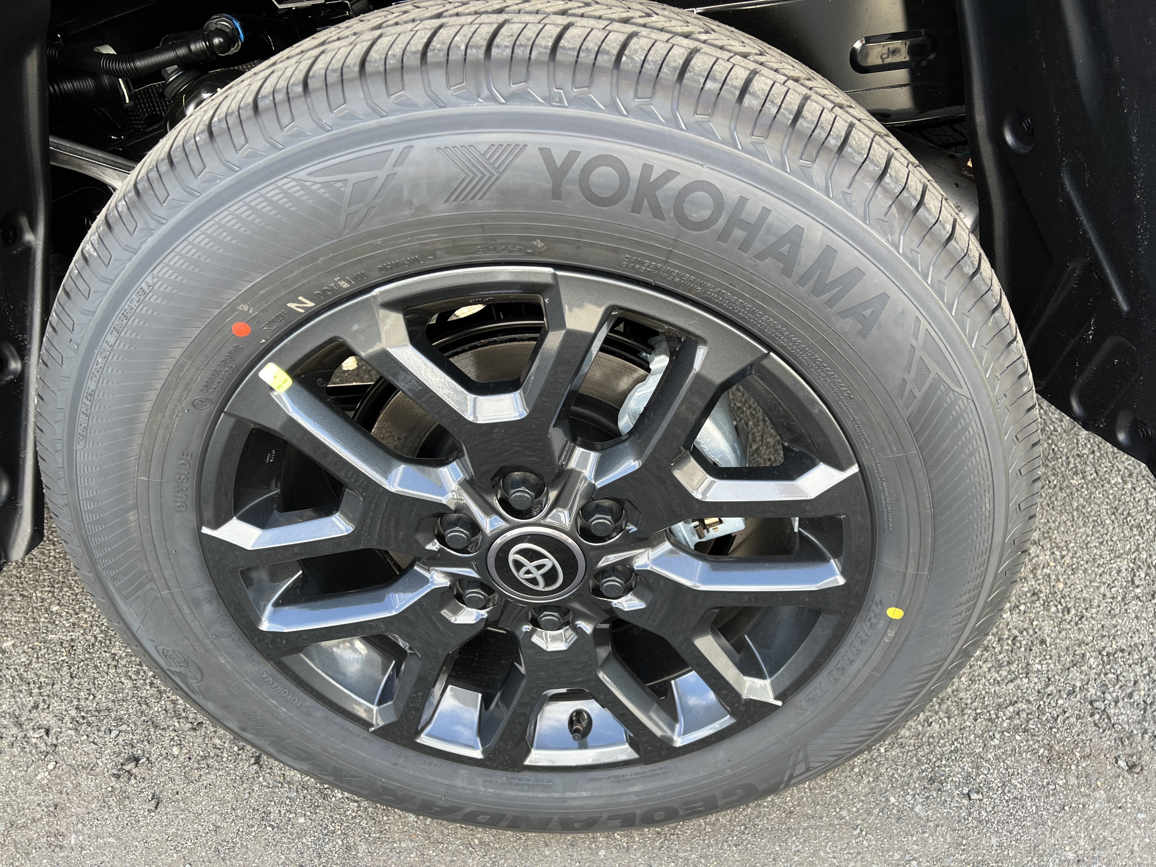 2026 Toyota Tundra i-FORCE MAX Tundra Platinum