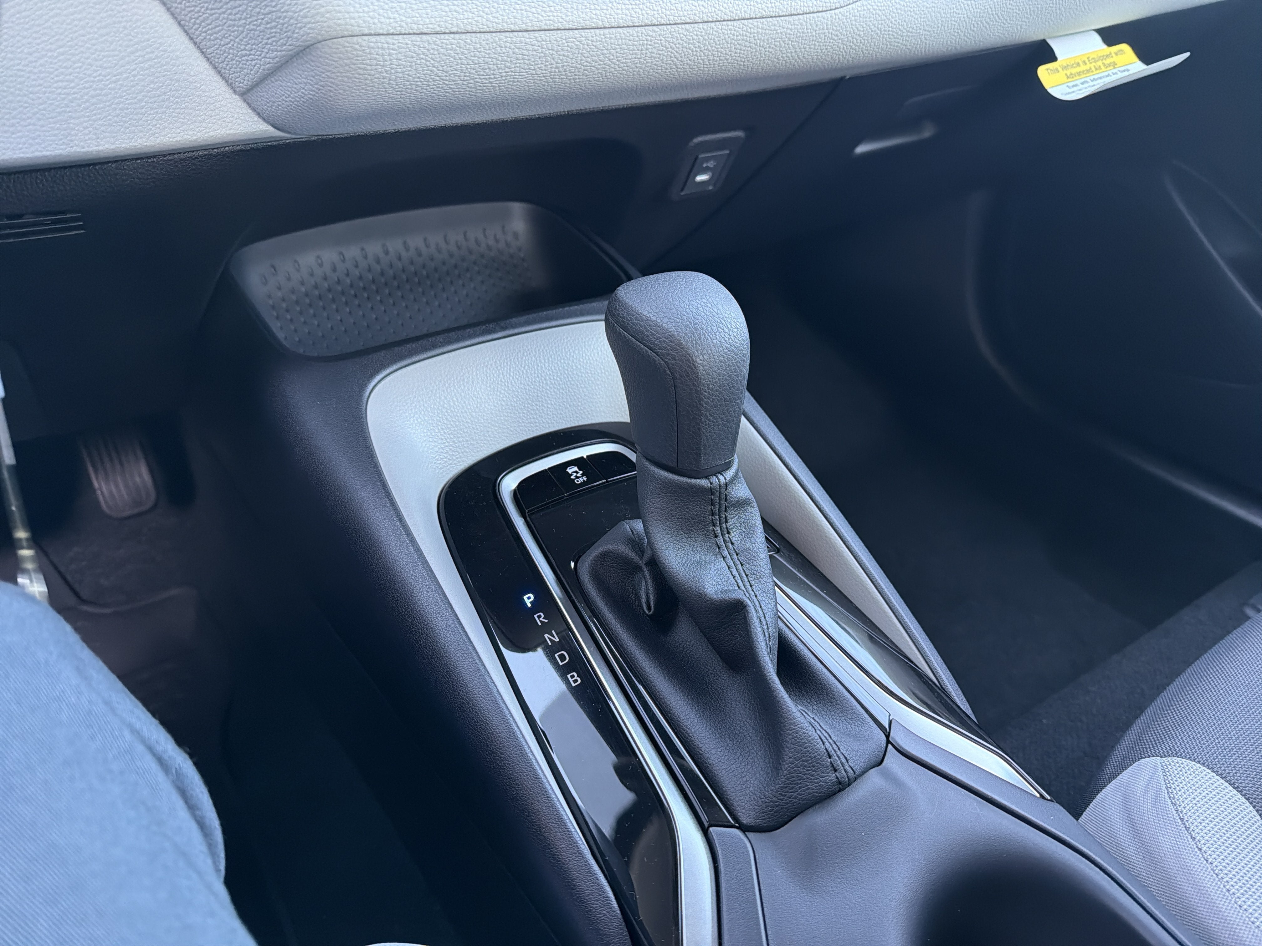 2027 Toyota Corolla LE