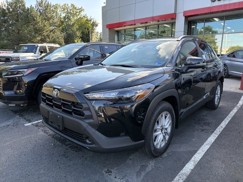 2026 Toyota Corolla Cross LE
