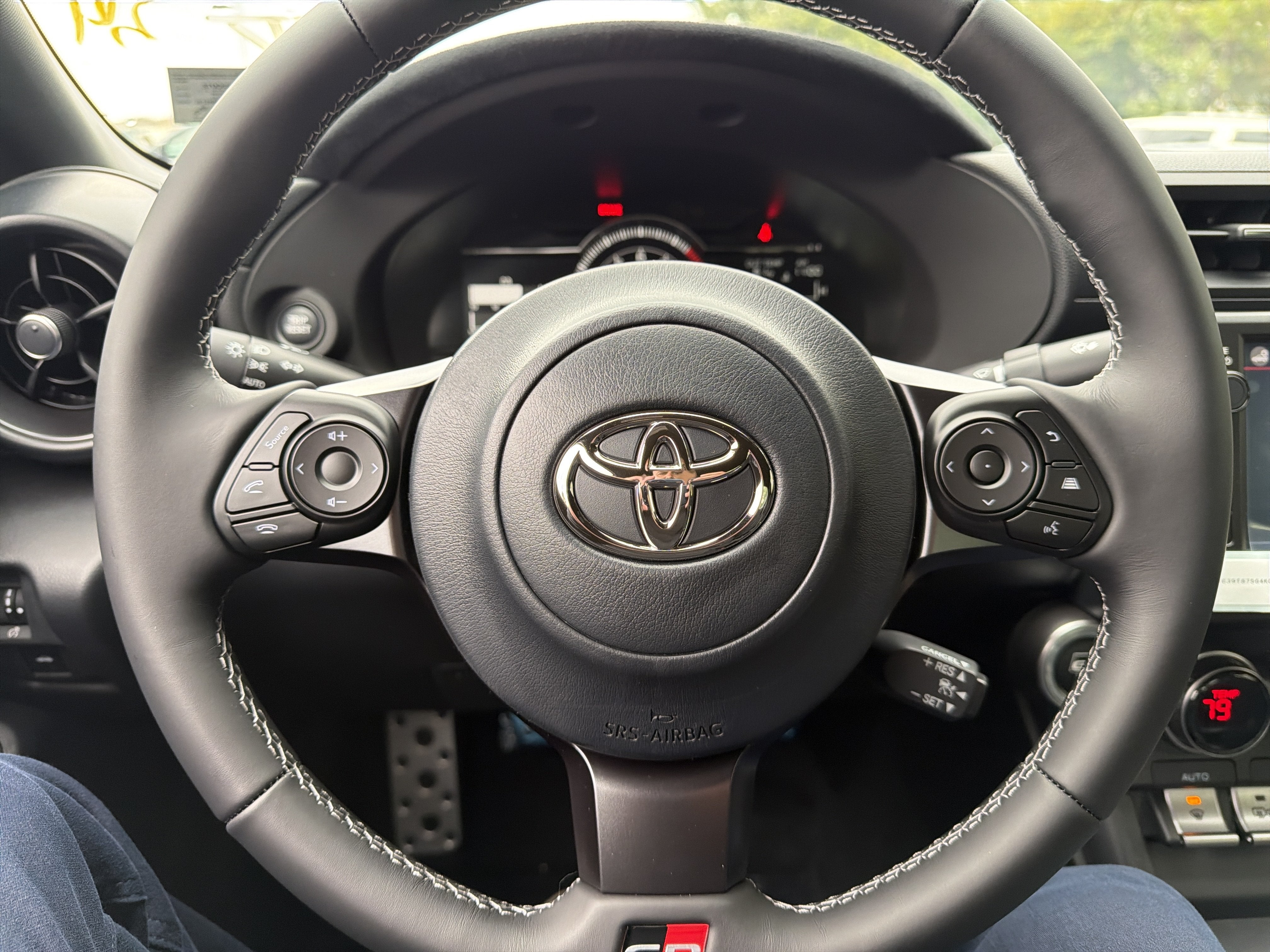 2026 Toyota GR86 Premium MT