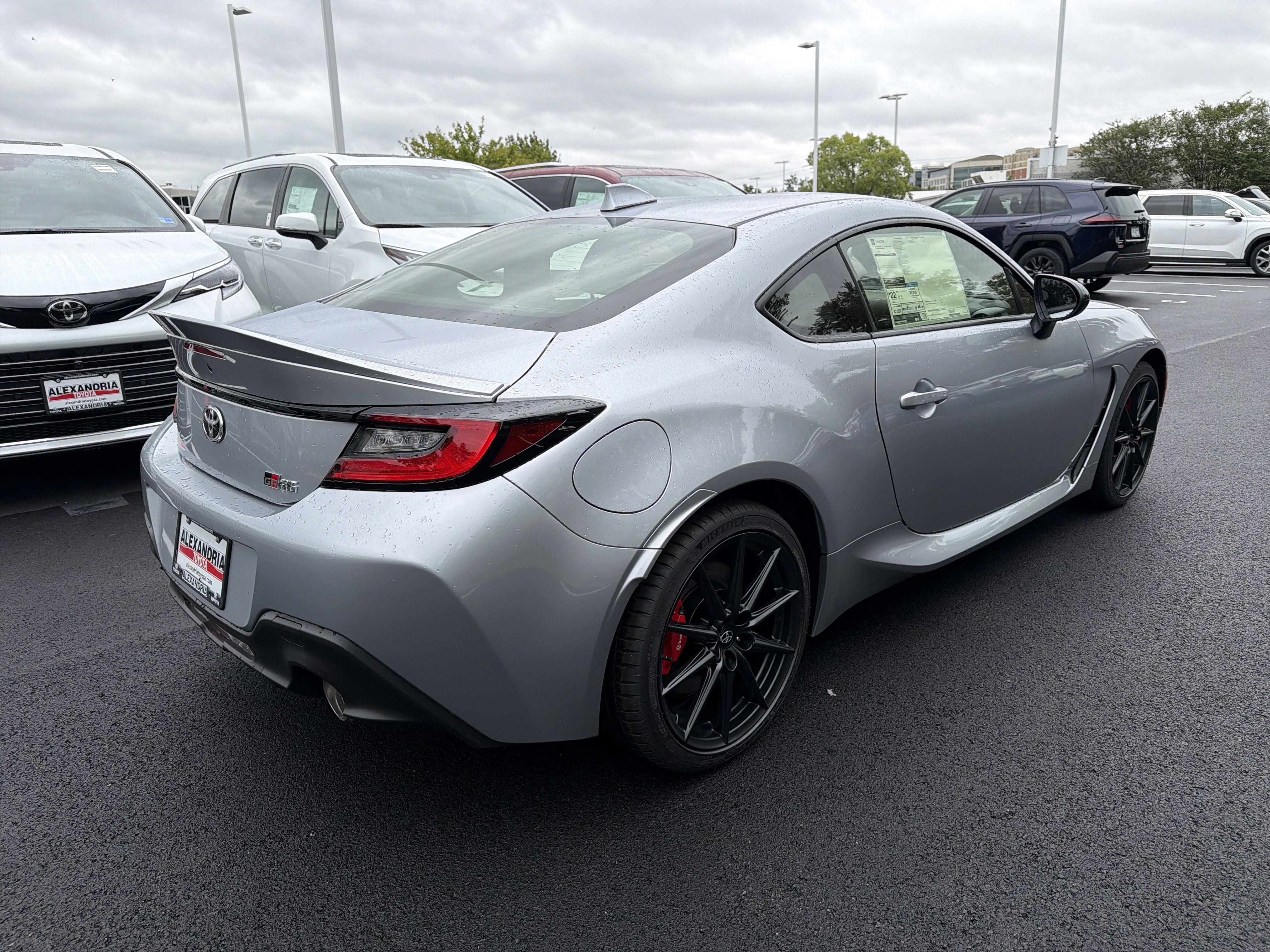 2026 Toyota GR86 Premium MT
