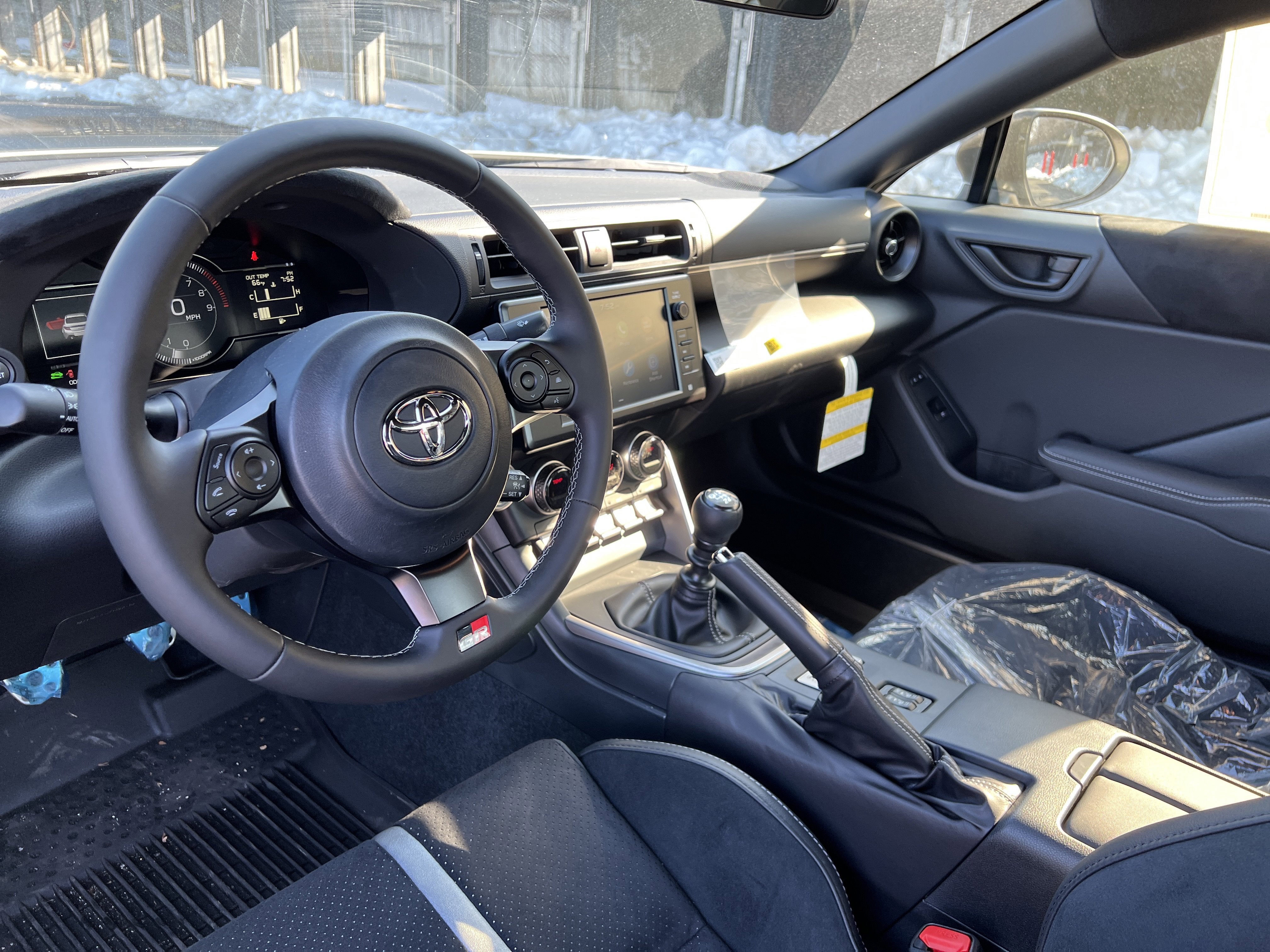 2026 Toyota GR86 Premium MT