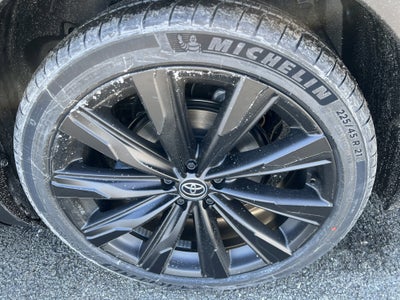 2026 Toyota Toyota Crown Nightshade