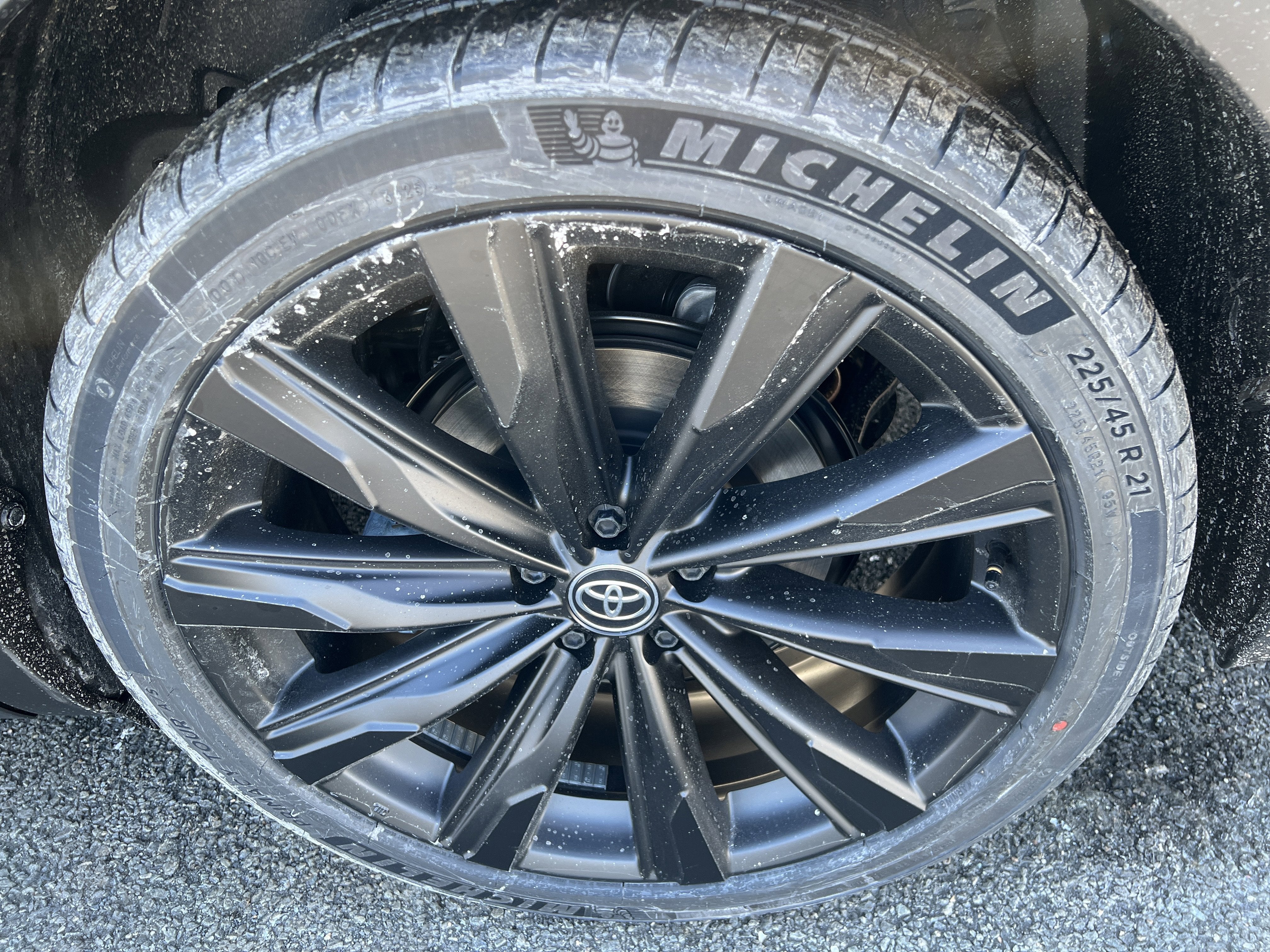 2026 Toyota Toyota Crown Nightshade