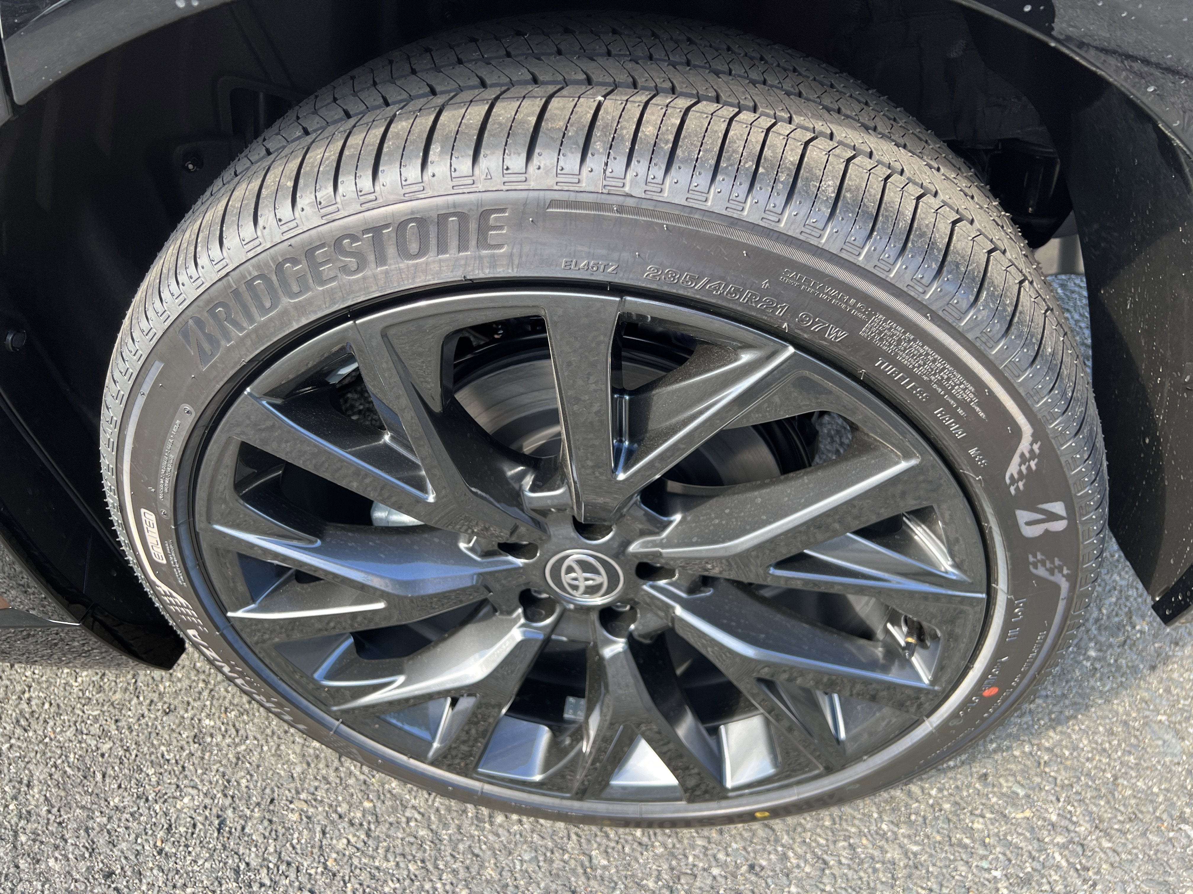 2026 Toyota Toyota Crown Signia Limited