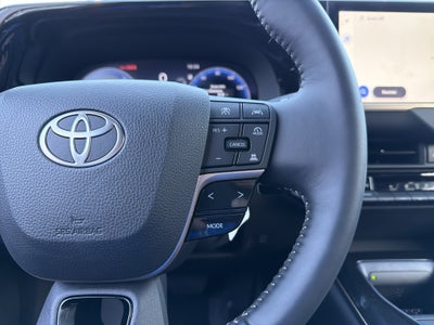 2026 Toyota Toyota Crown Signia XLE