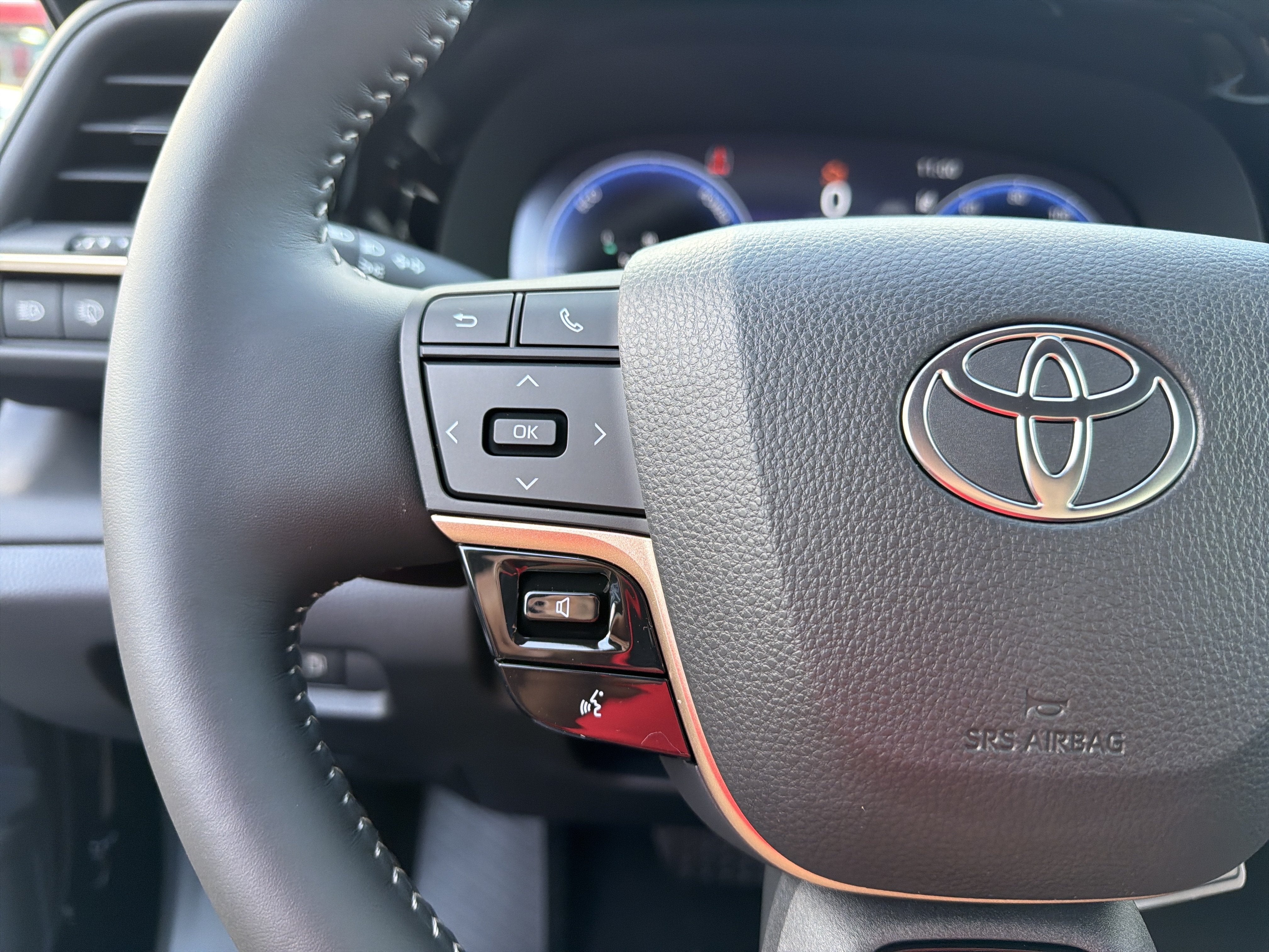 2026 Toyota Toyota Crown Signia Limited