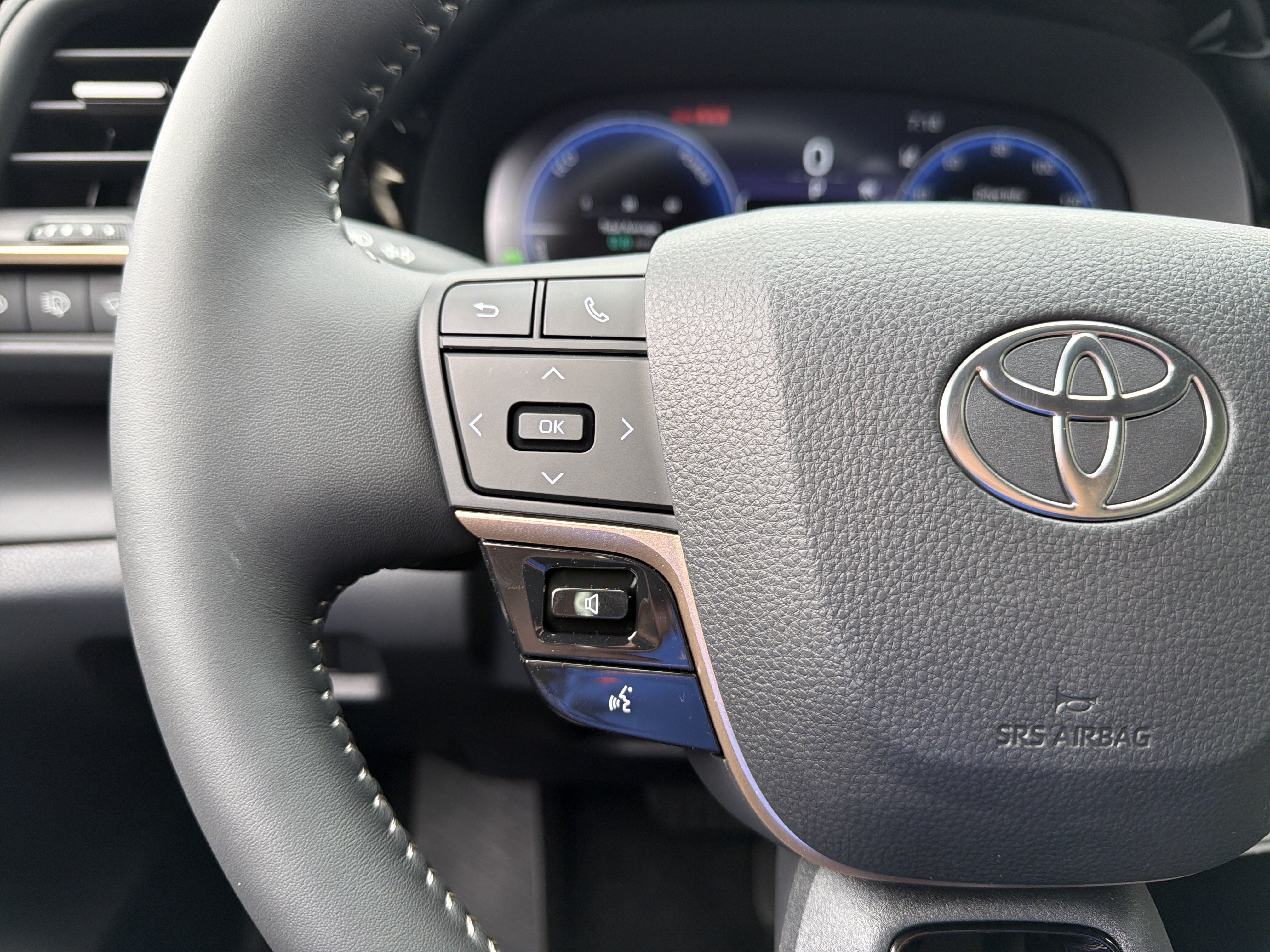 2026 Toyota Toyota Crown Signia Limited