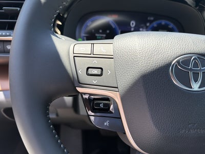 2026 Toyota Toyota Crown Signia Limited