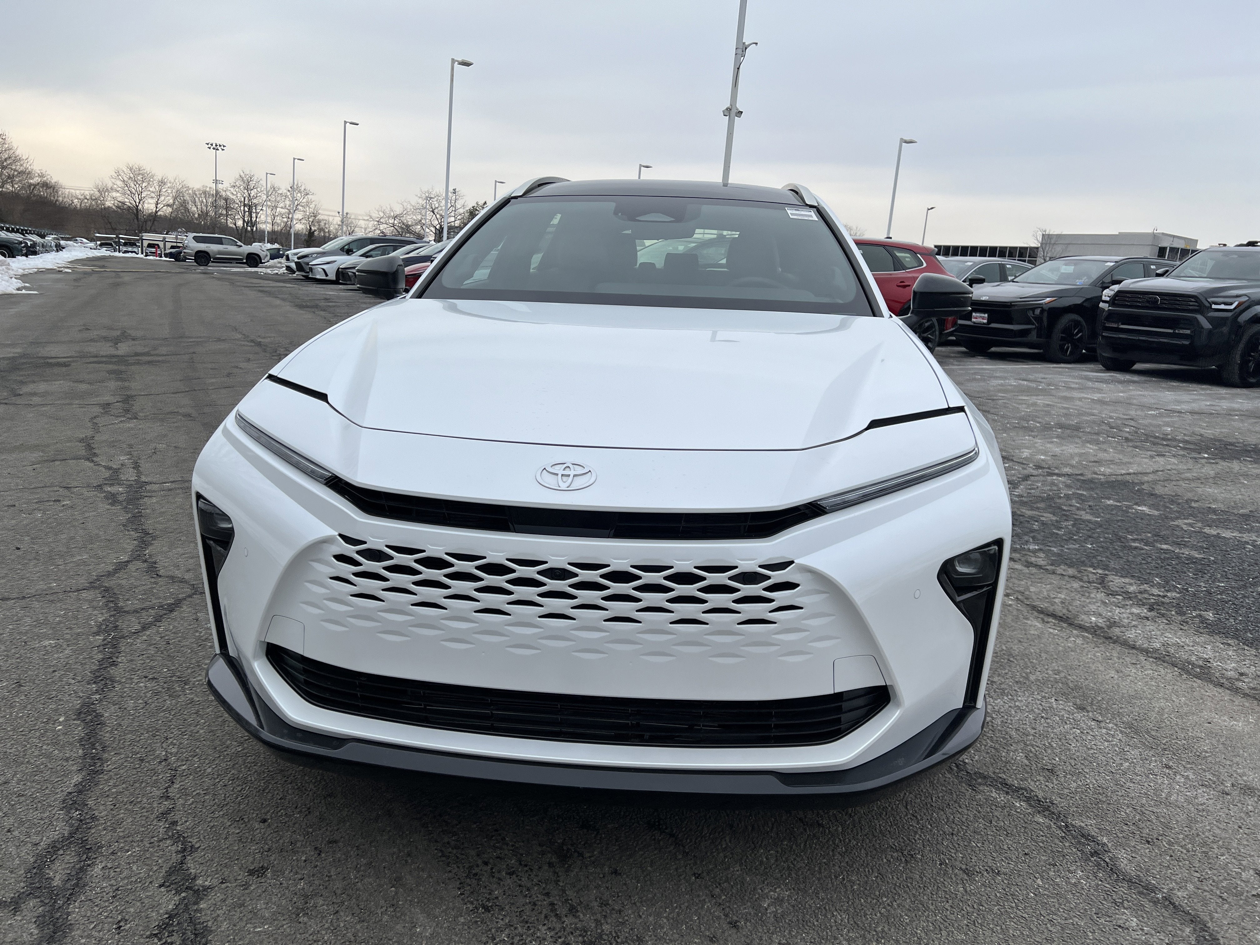 2025 Toyota Toyota Crown Signia Limited