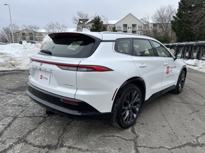 2025 Toyota Toyota Crown Signia Limited