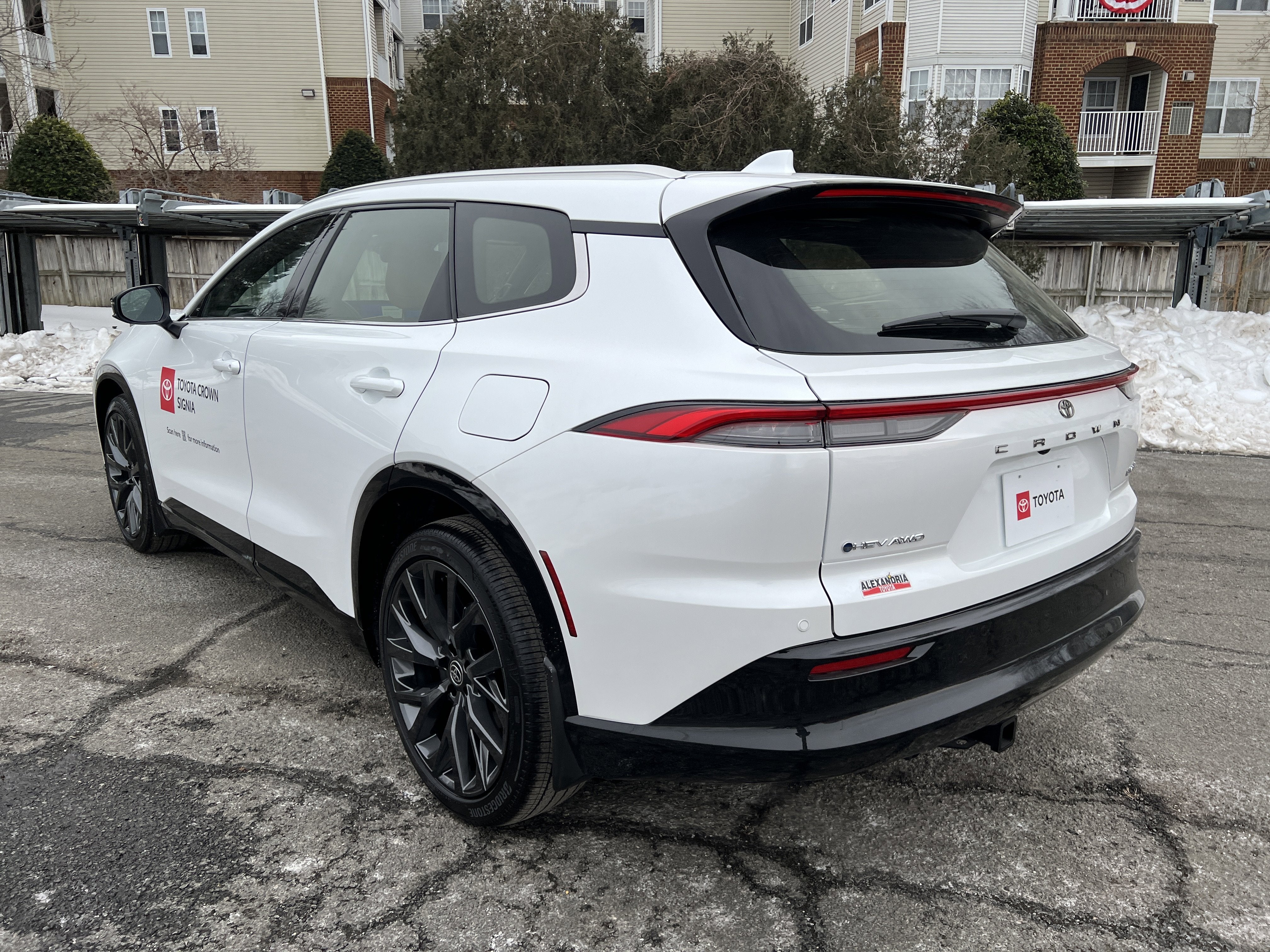 2025 Toyota Toyota Crown Signia Limited