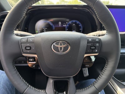 2026 Toyota Toyota Crown Signia XLE