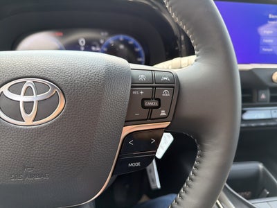 2026 Toyota Toyota Crown Signia XLE