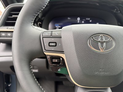 2026 Toyota Toyota Crown Signia Limited