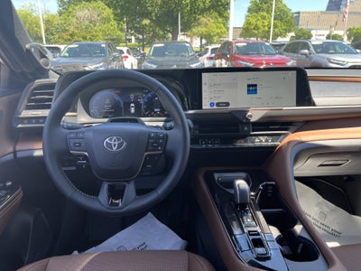 2026 Toyota Toyota Crown Signia Limited