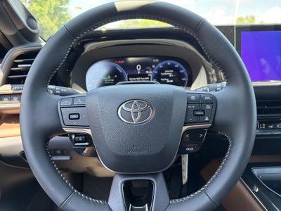 2026 Toyota Toyota Crown Signia Limited