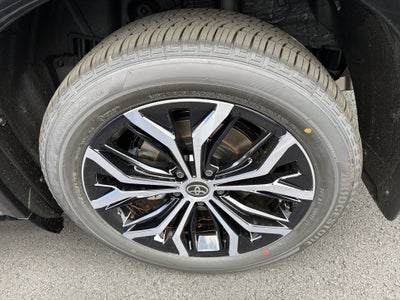 2026 Toyota Toyota Crown Signia XLE