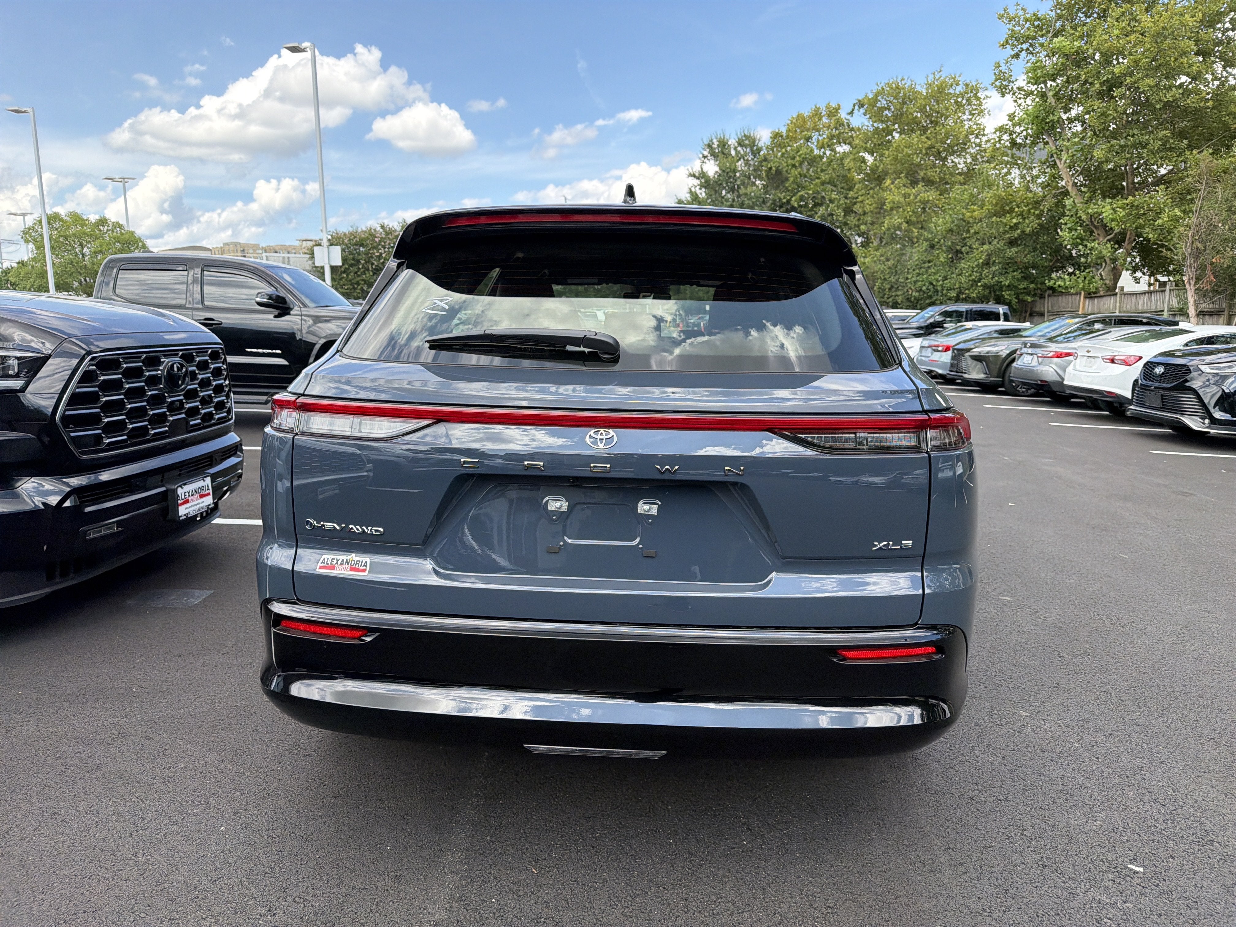 2026 Toyota Toyota Crown Signia XLE