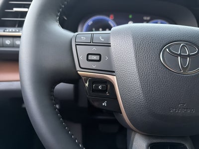 2026 Toyota Toyota Crown Signia Limited