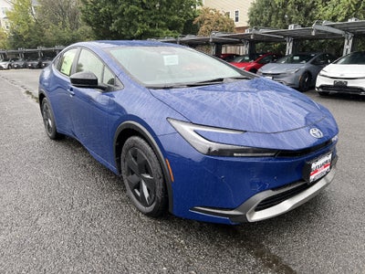 2026 Toyota Prius Plug-in Hybrid SE