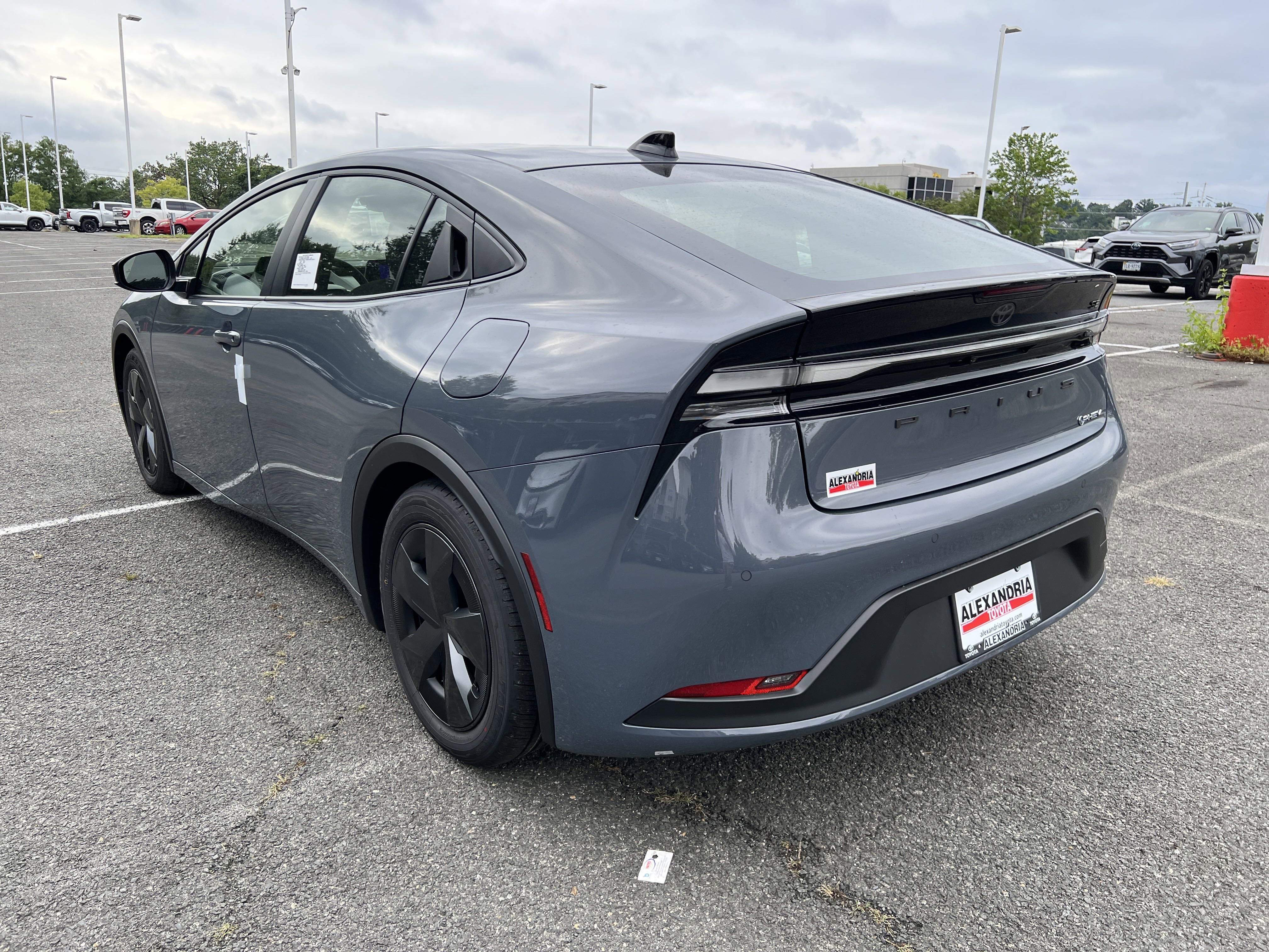 2026 Toyota Prius Plug-in Hybrid SE