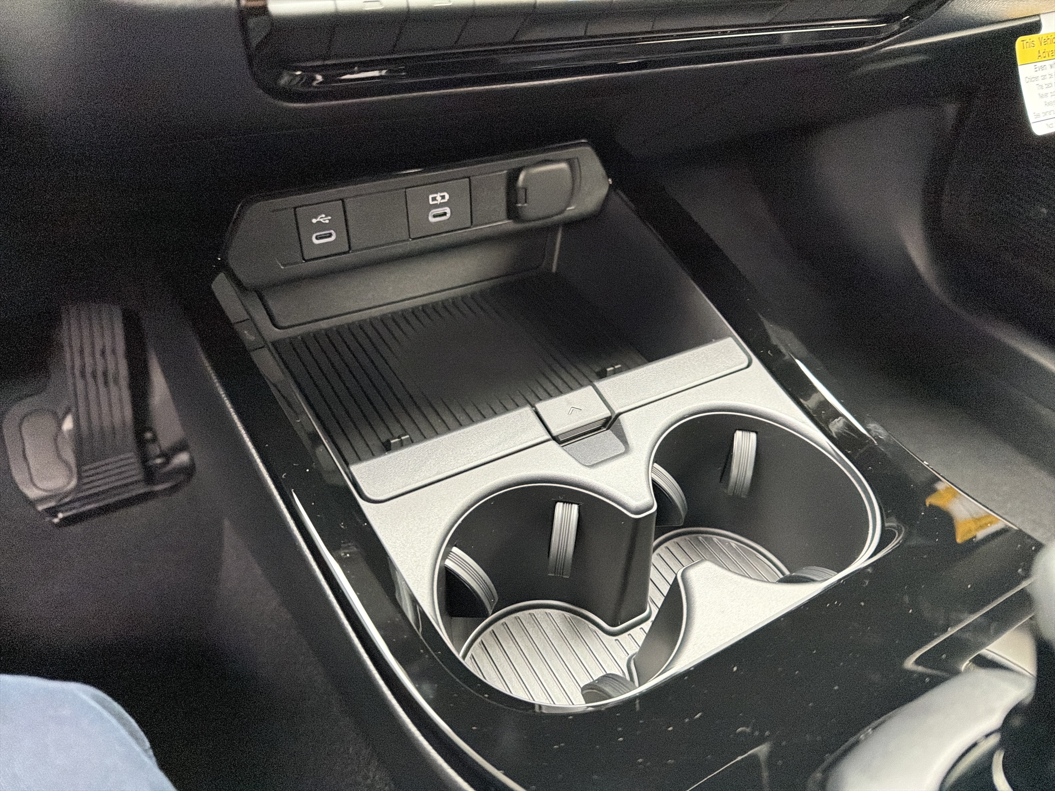 2027 Toyota Prius Plug-in Hybrid XSE Premium