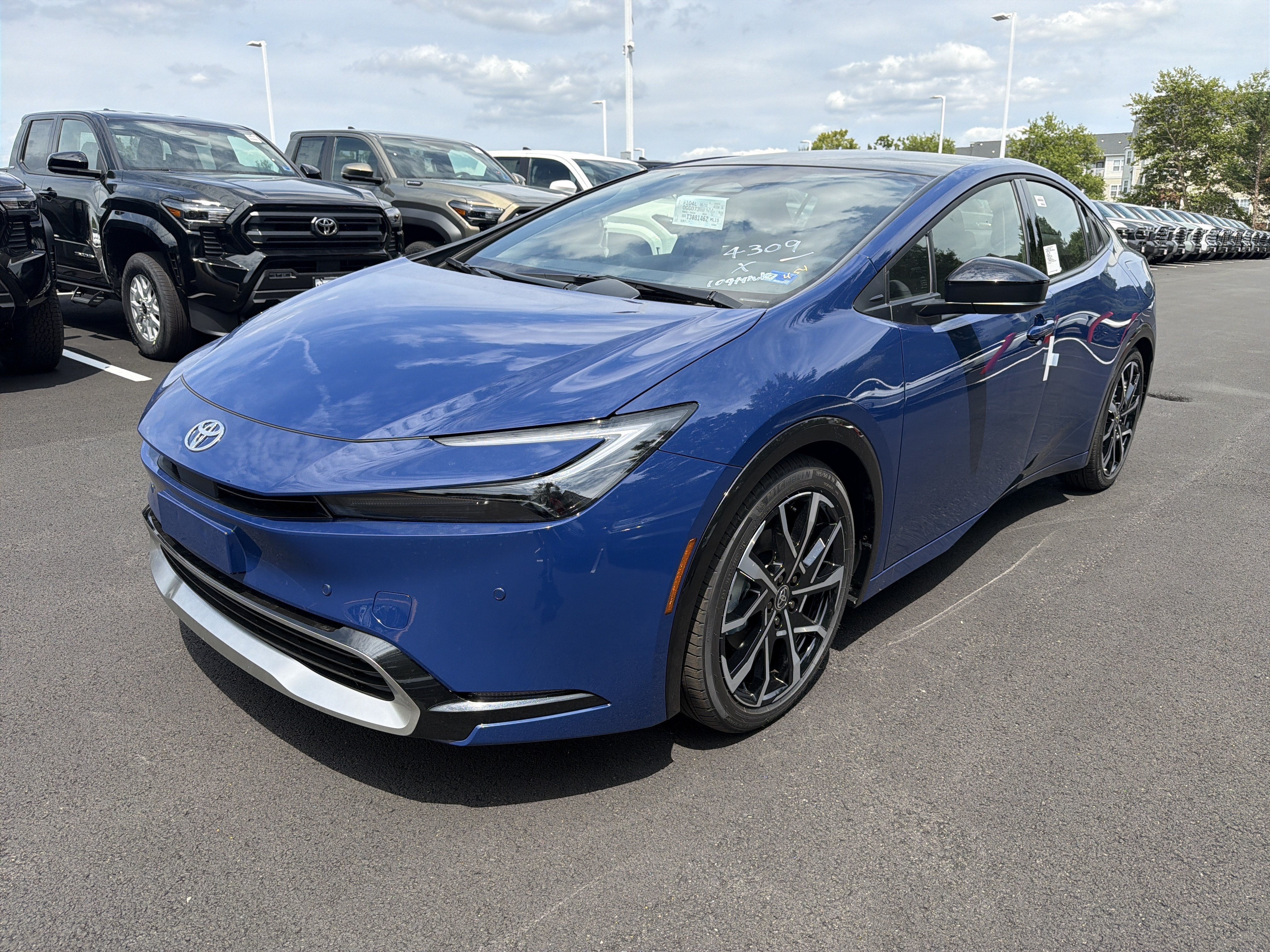 2026 Toyota Prius Plug-in Hybrid XSE
