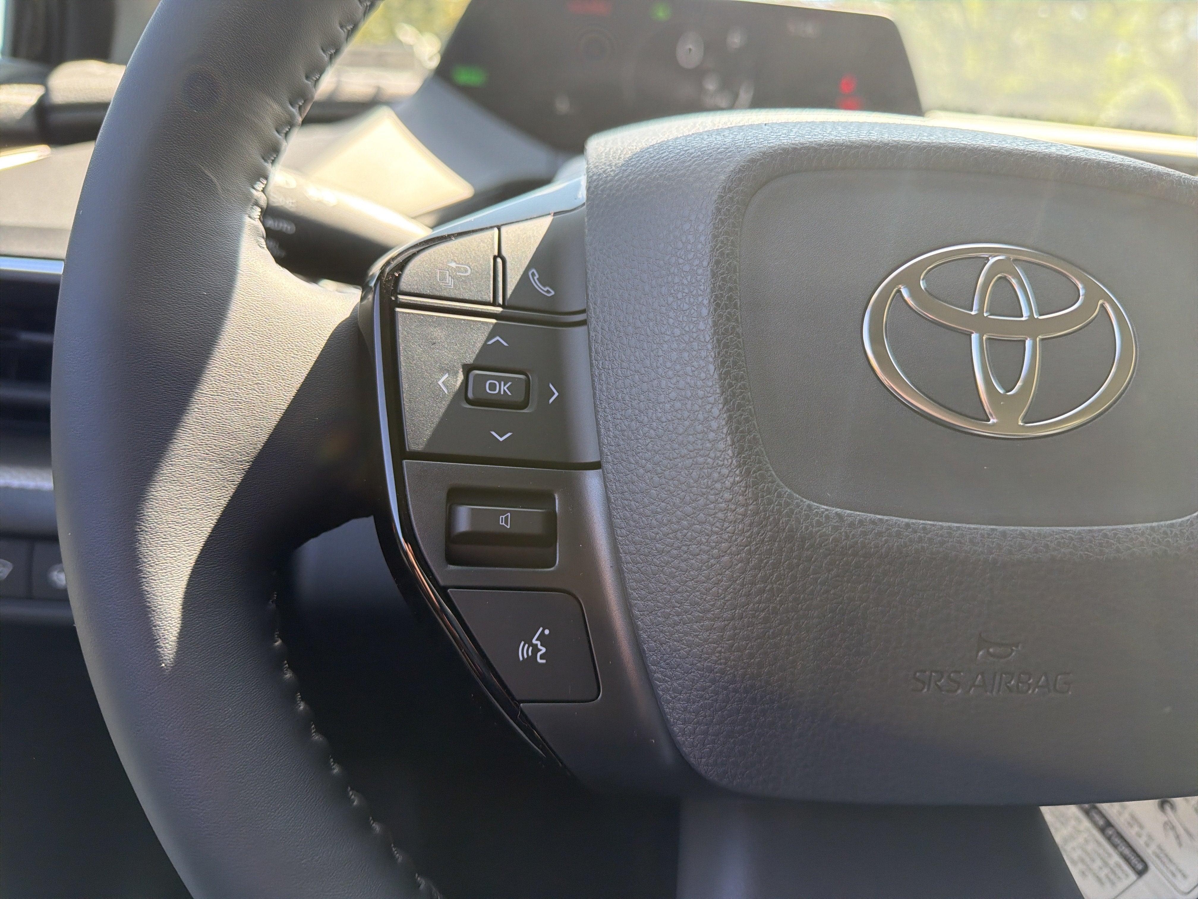 2027 Toyota Prius XLE AWD