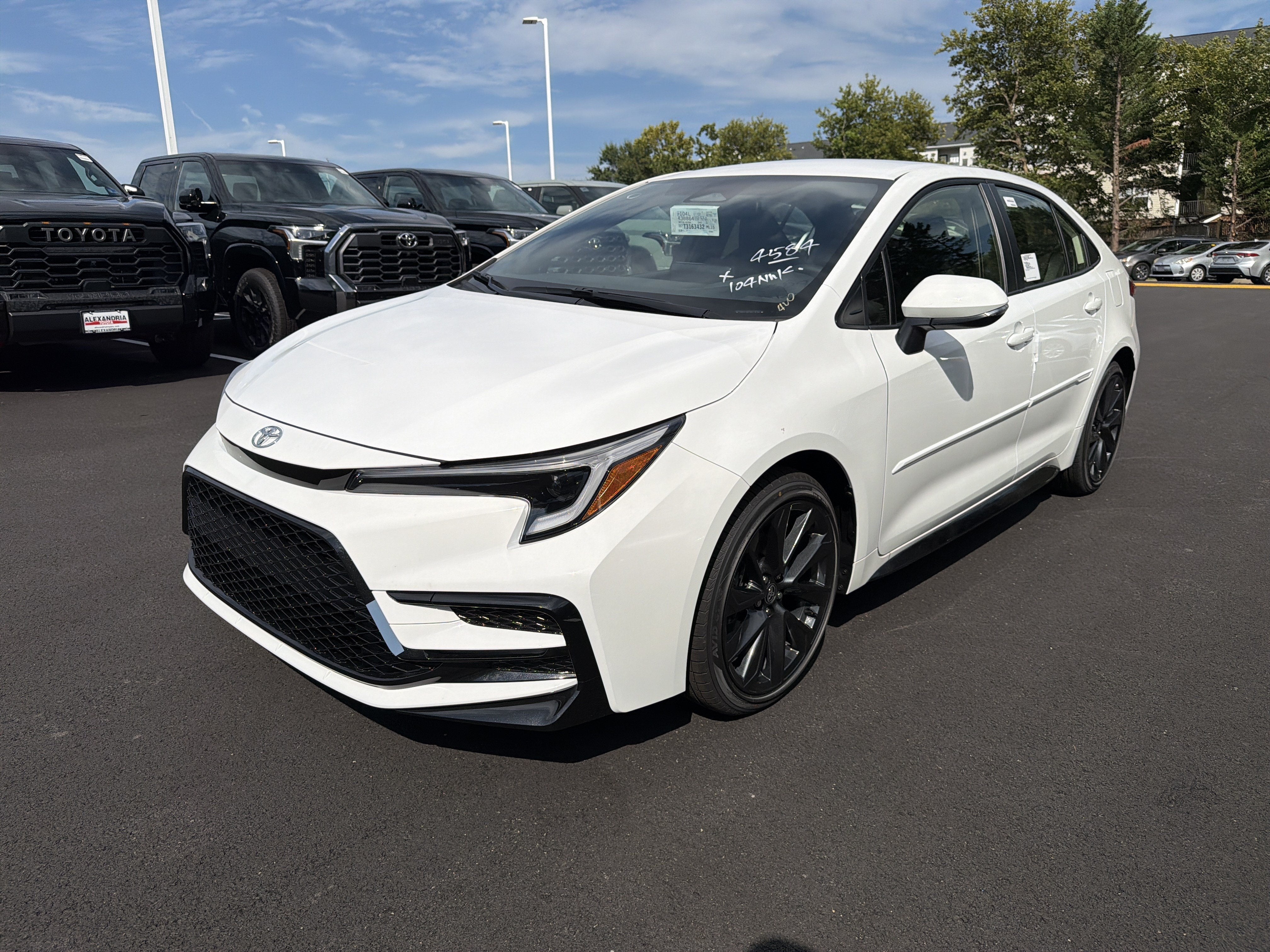 2026 Toyota Corolla Hybrid SE