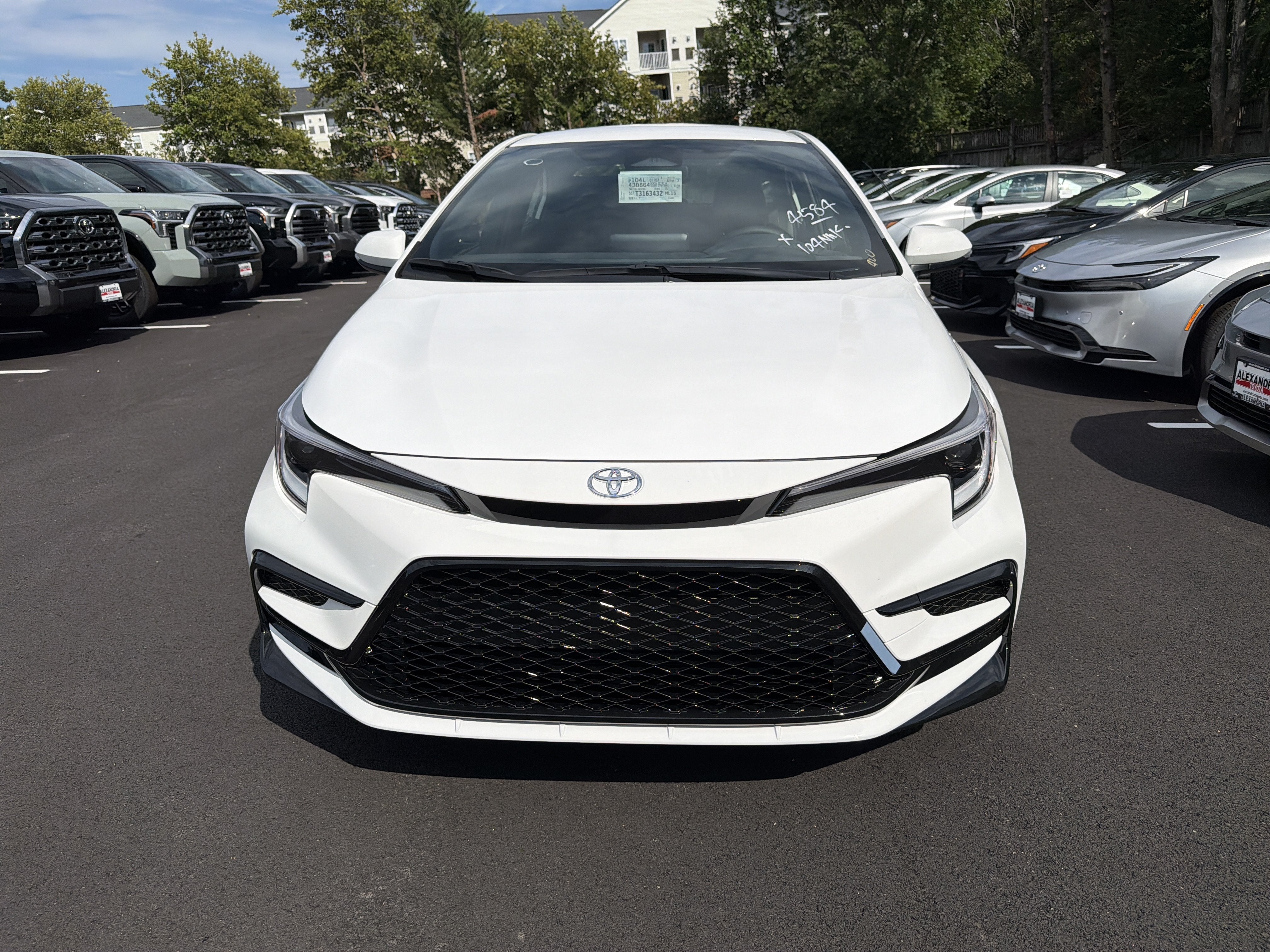 2026 Toyota Corolla Hybrid SE