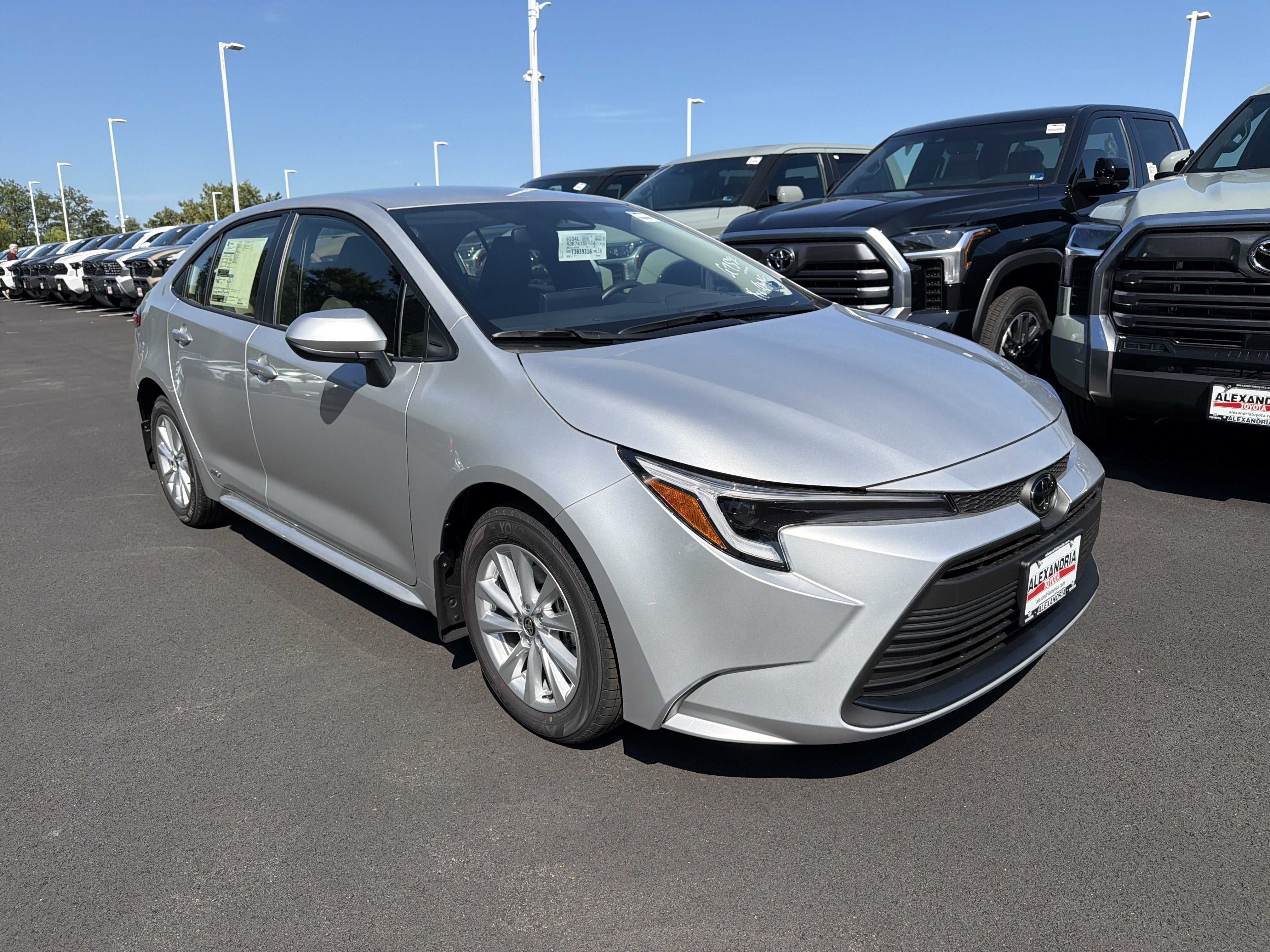 2026 Toyota Corolla Hybrid LE AWD