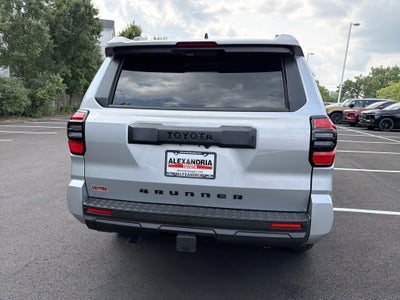 2026 Toyota 4Runner SR5