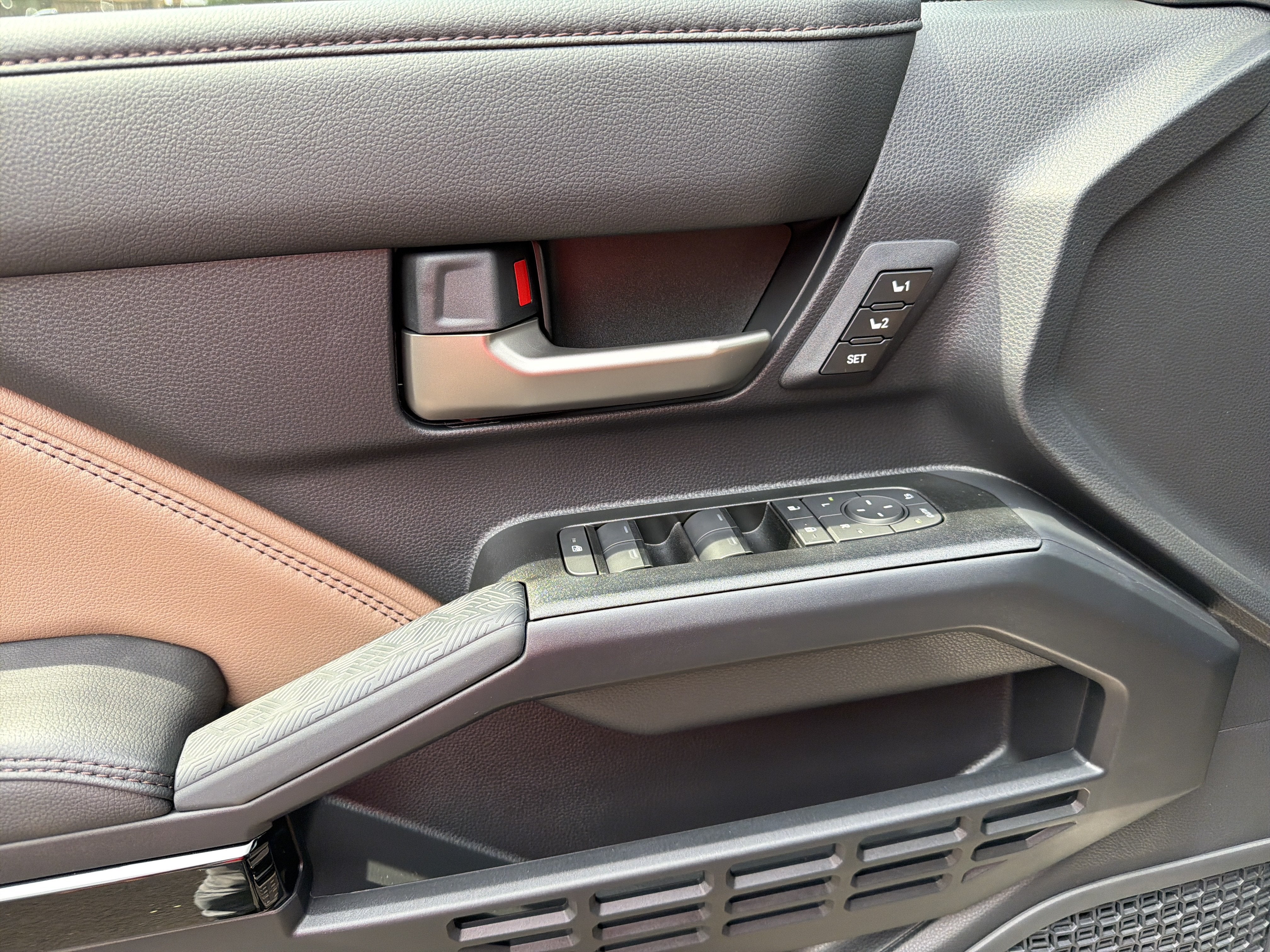 2026 Toyota 4Runner i-FORCE MAX 4Runner Limited