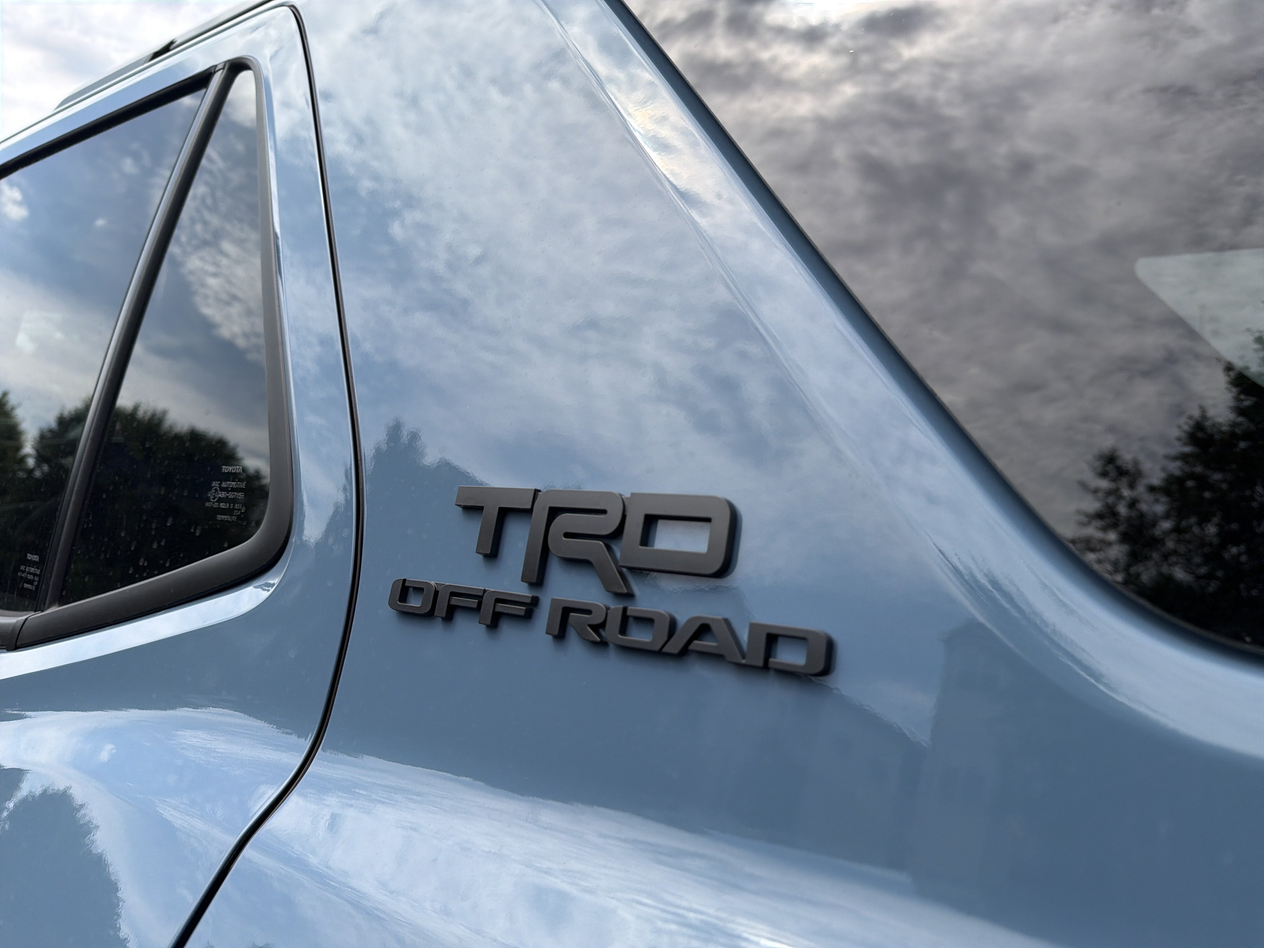 2026 Toyota 4Runner i-FORCE MAX 4Runner TRD Off-Road Premium