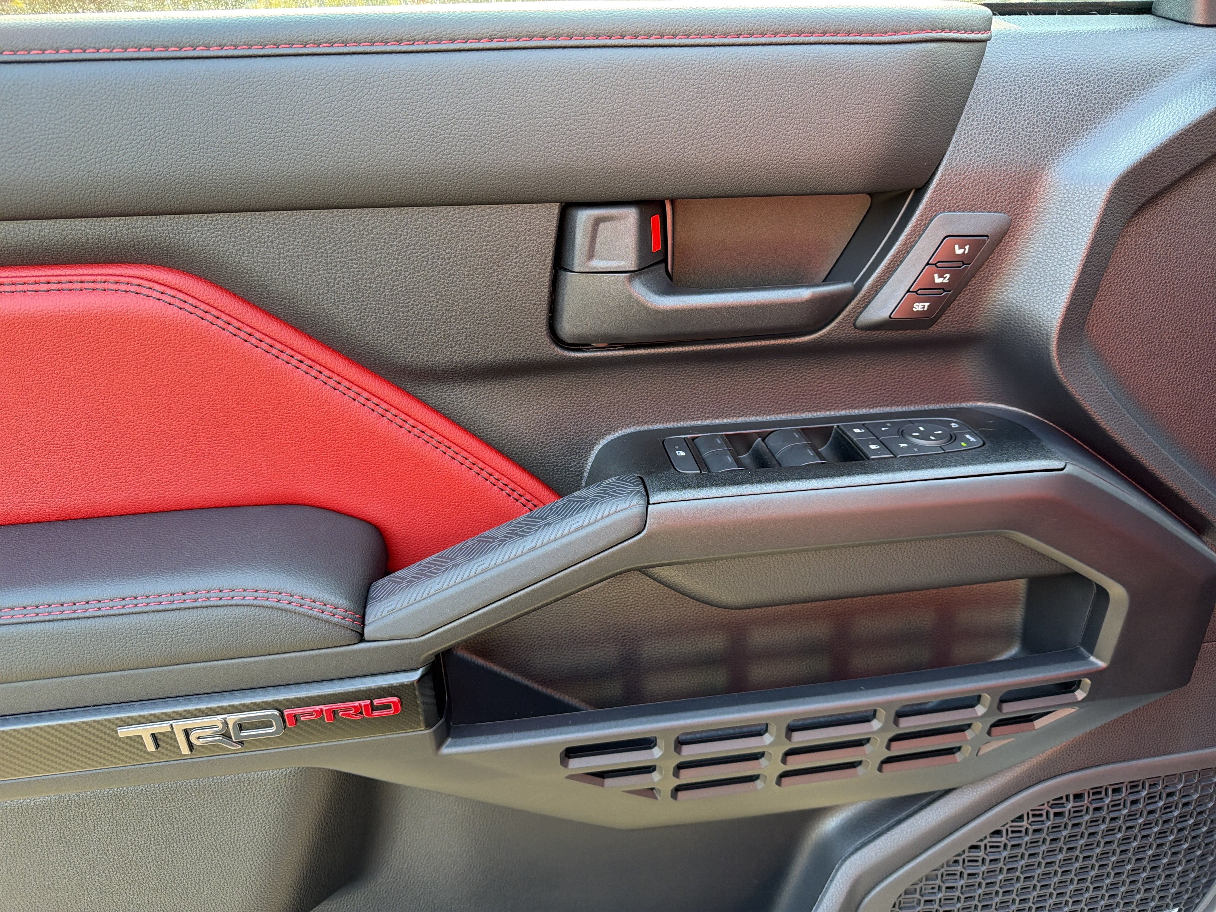 2026 Toyota 4Runner i-FORCE MAX 4Runner TRD Pro
