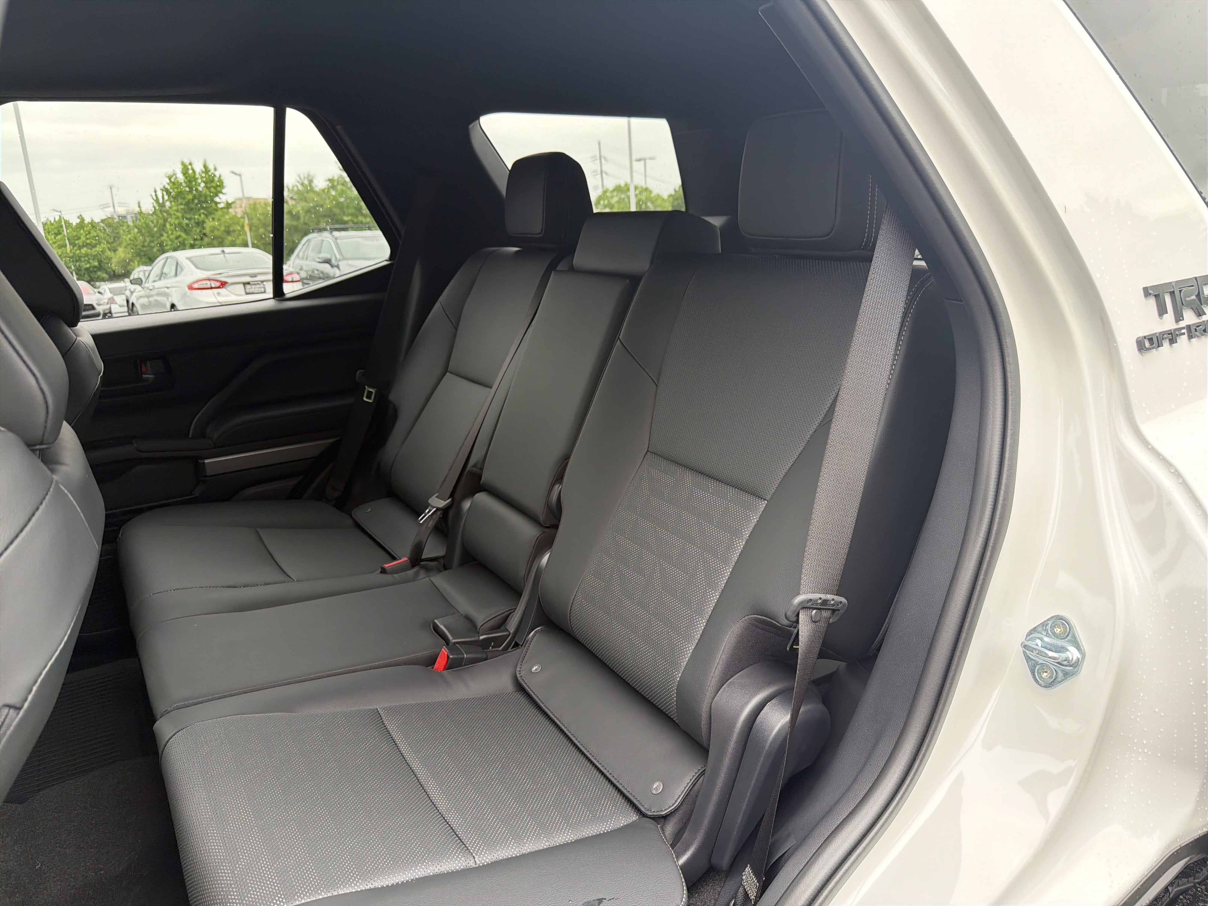 2026 Toyota 4Runner i-FORCE MAX 4Runner TRD Off-Road Premium