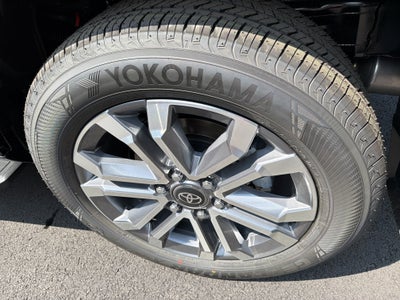 2026 Toyota 4Runner i-FORCE MAX 4Runner Limited