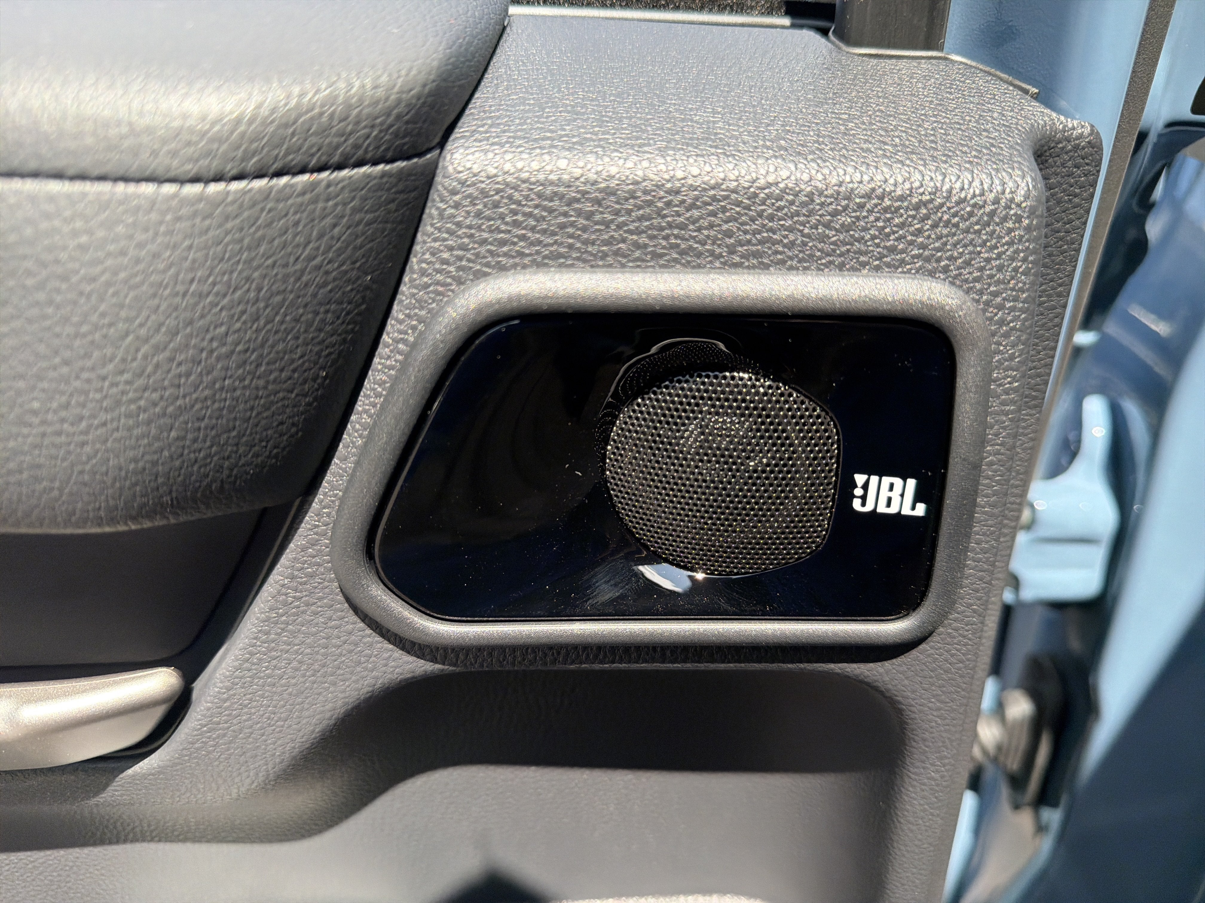 2026 Toyota 4Runner i-FORCE MAX 4Runner Limited