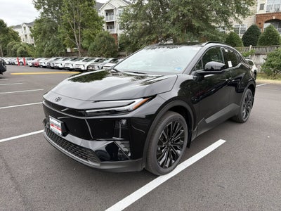 2026 Toyota C-HR XSE