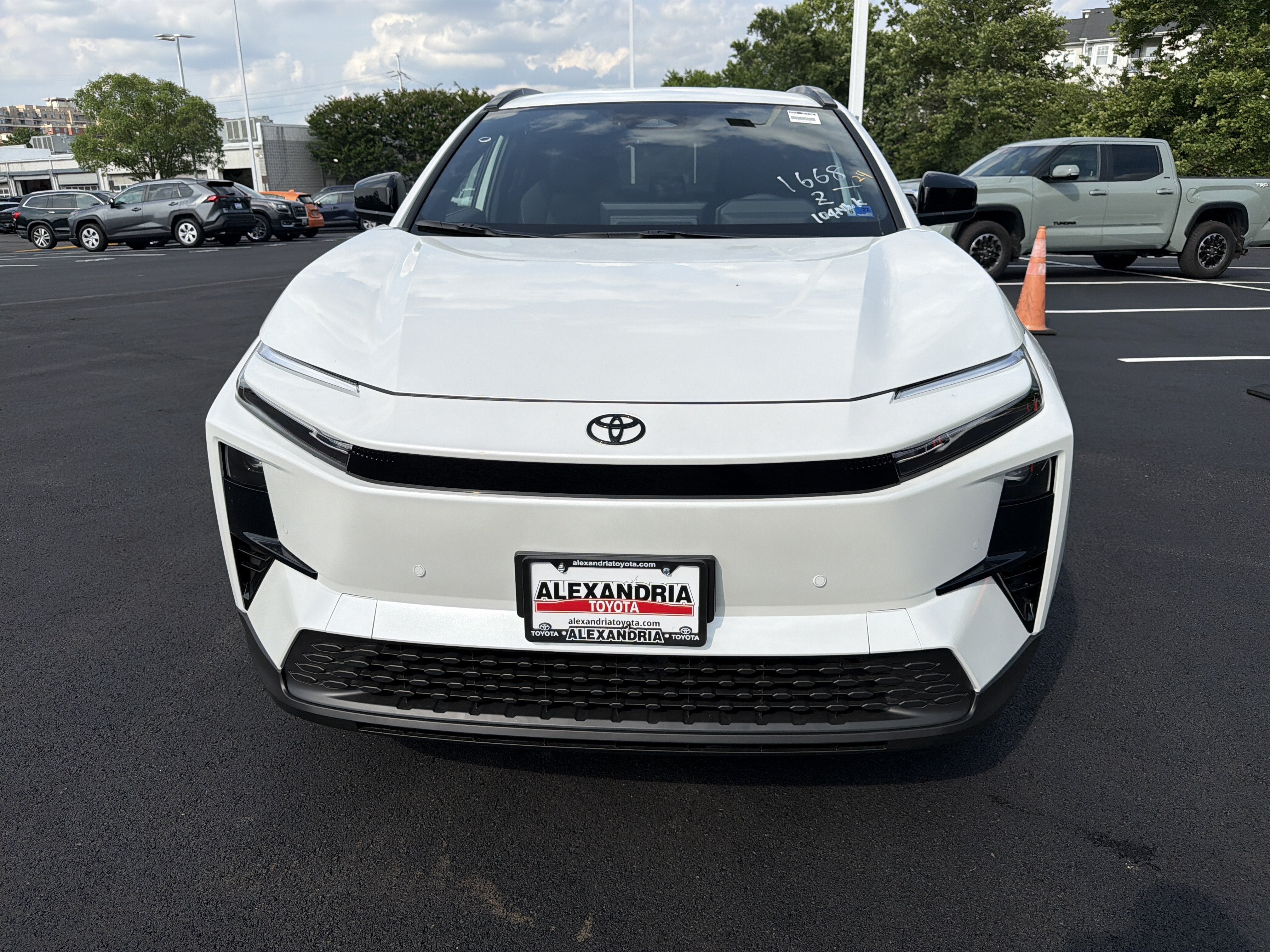 2026 Toyota C-HR SE