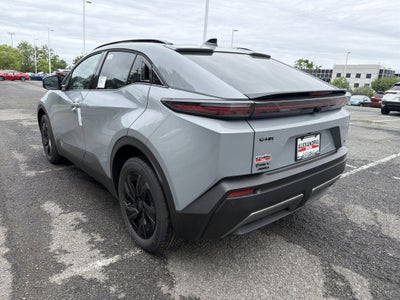 2026 Toyota C-HR SE